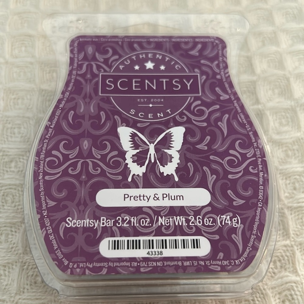 Pretty & Plum